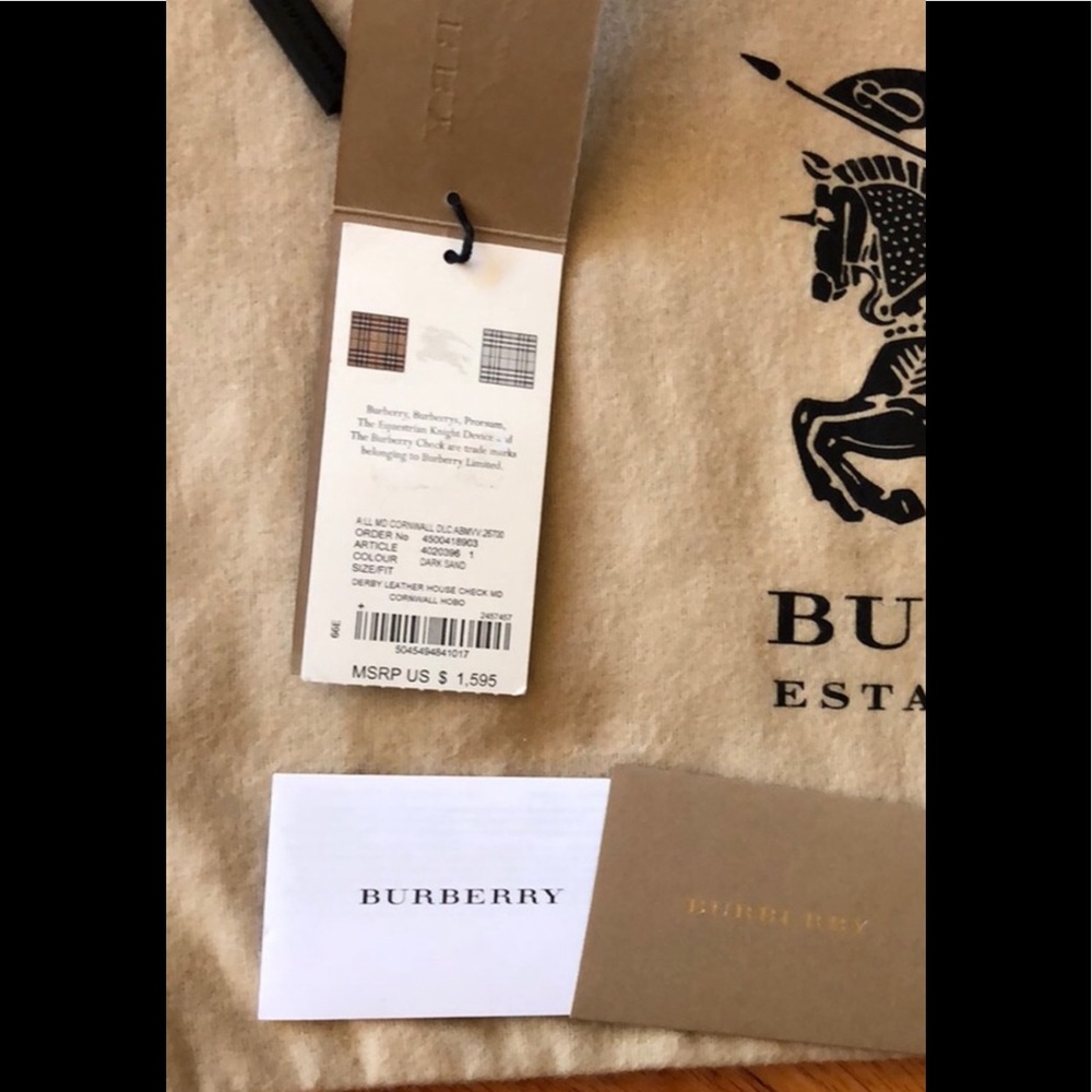 πΊ BURBERRY Cornwall Derby Dk. Sand Leather Purse! - Picture 3 of 16